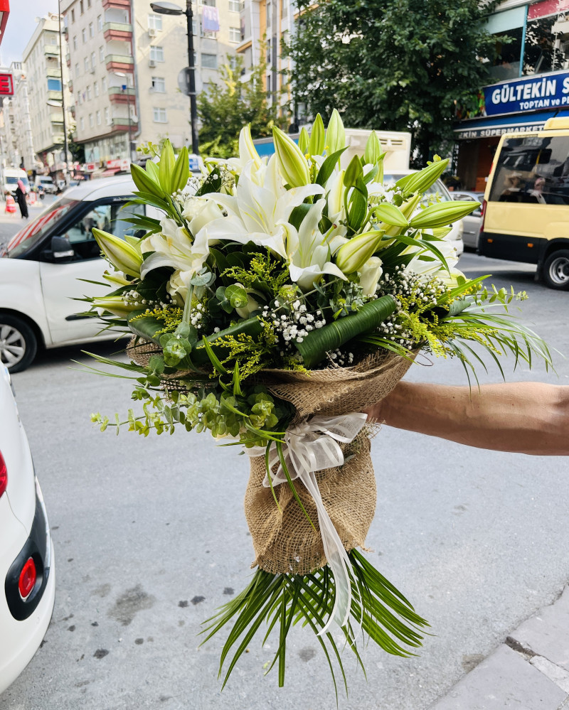 Lilyum Buketi